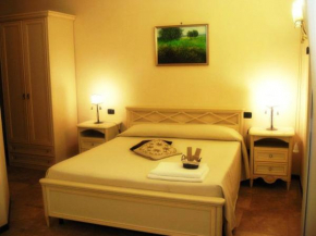Отель B&B La Dimora Di Nettuno  Неаполь